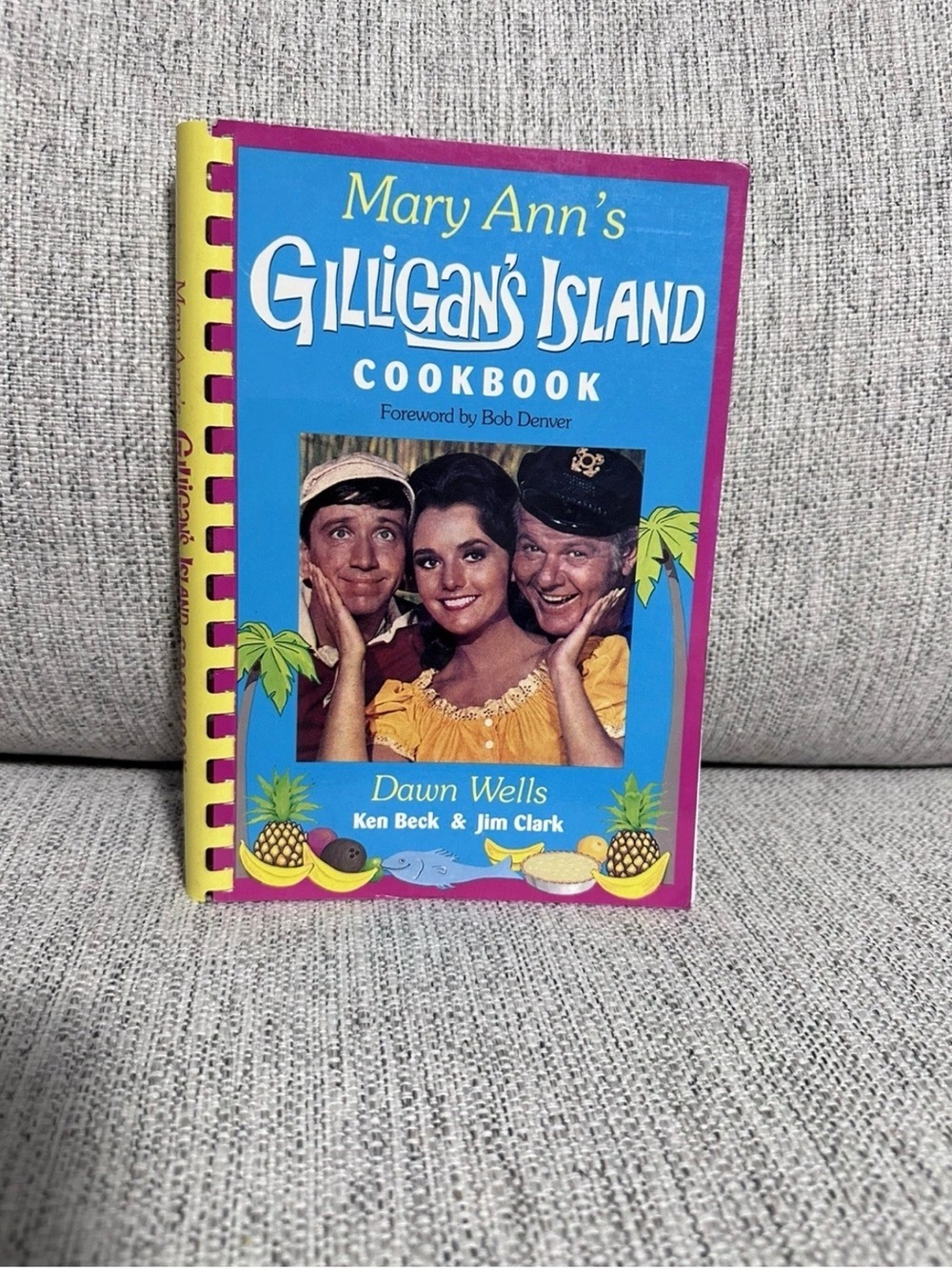 1993 Mary Ann’s Gilligan’s Island Cookbook Dawn Wells First Printing Spiral
